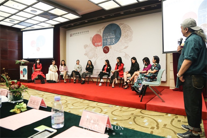 “十雅”魅力綻放，你們注意到女神手上的藍(lán)色錦魚了嗎？-別墅設(shè)計(jì),軟裝設(shè)計(jì),室內(nèi)設(shè)計(jì),豪宅設(shè)計(jì),深圳例外軟裝設(shè)計(jì)公司