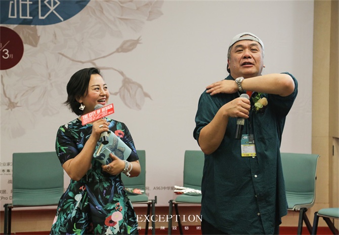 “十雅”魅力綻放，你們注意到女神手上的藍(lán)色錦魚了嗎？-別墅設(shè)計(jì),軟裝設(shè)計(jì),室內(nèi)設(shè)計(jì),豪宅設(shè)計(jì),深圳例外軟裝設(shè)計(jì)公司